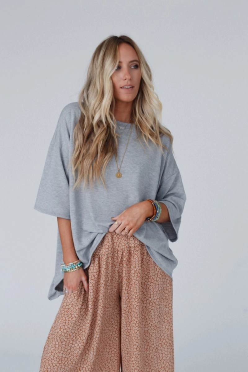 Must Have High Low Tee - Blue Mimosa Boutique