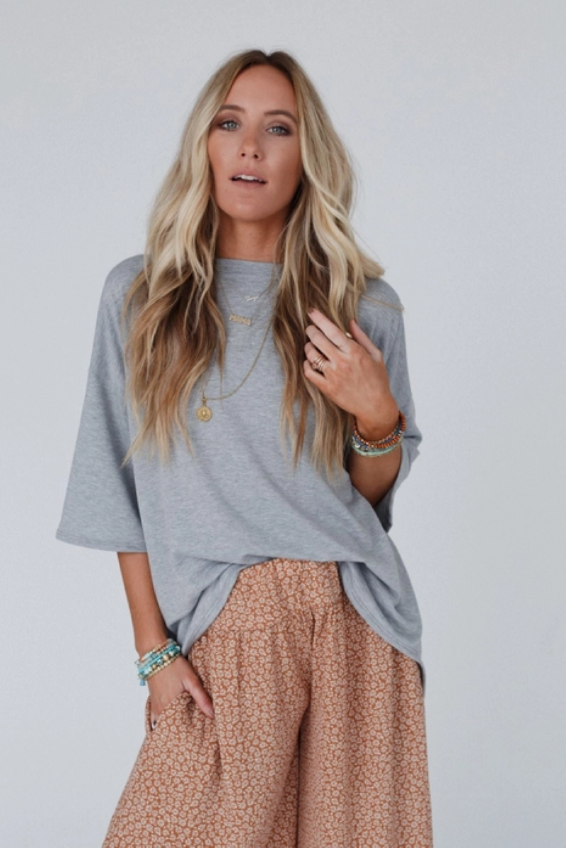 Must Have High Low Tee - Blue Mimosa Boutique